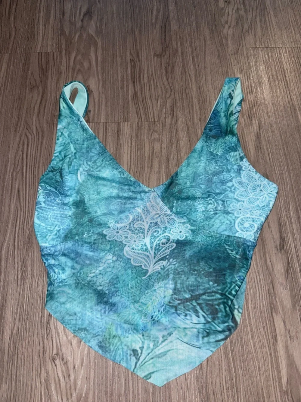 Women's Teal V-Neck Sleeveless Top - Picture 2 of 3